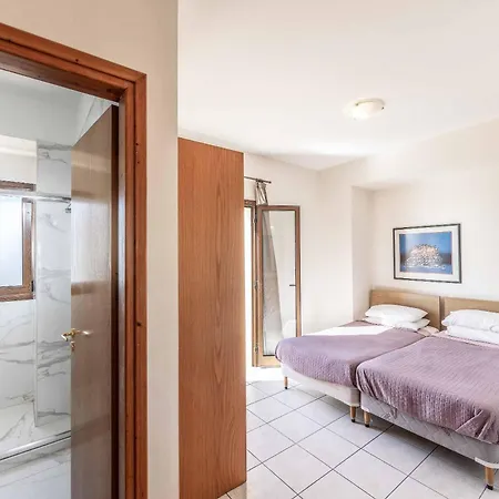 Apollon Dionysus 빌라 *