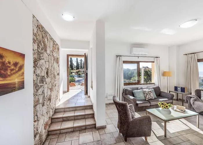 Apollon Dionysus Vila