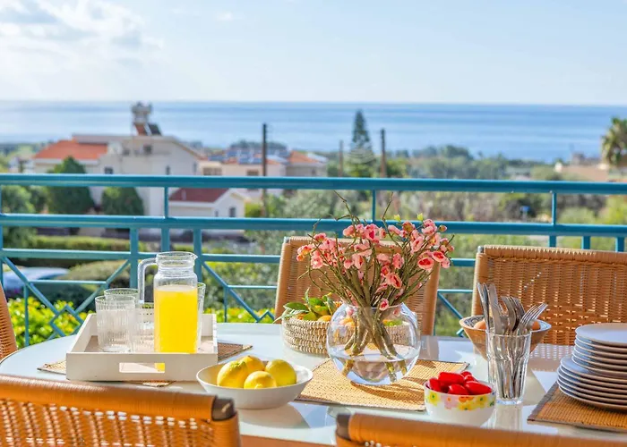 Apollon Dionysus Villa *